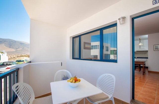 Ferienwohnung Caleta de Famara für 1 - 2 Personen mit 1 Schlafzimmer - Reihenhaus