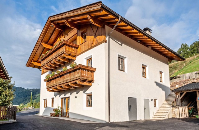 Ferienwohnung "Oberpatiglhof - Anna" mit Bergblick, Gemeinschaftsterrasse & WLAN