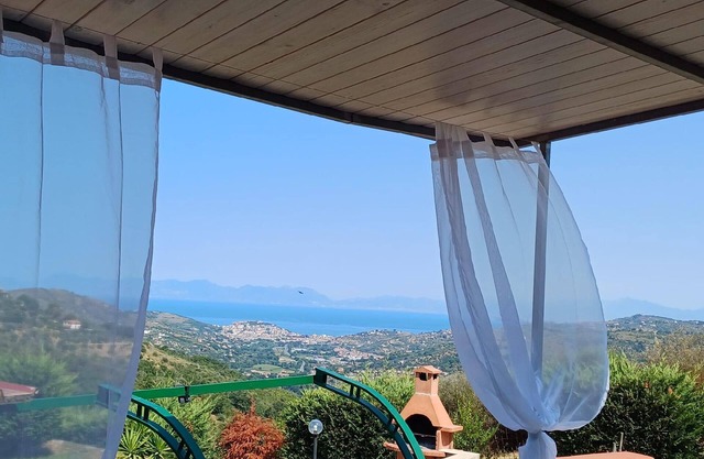 Ferienwohnung Laureana Cilento für 1 - 4 Personen mit 1 Schlafzimmer - Reihenhaus