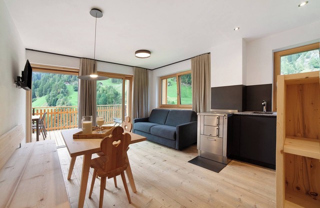 Ferienwohnung 'Herrischner 1' mit Bergblick, privater Terrasse und WLAN