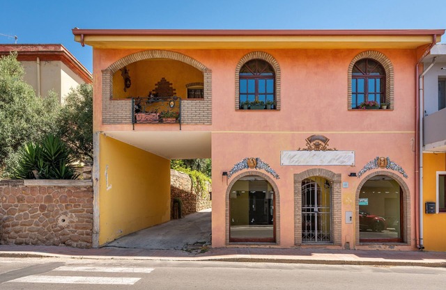 Ferienwohnung "Sa Corte de Dinu" mit WLAN, Terrasse & Garten