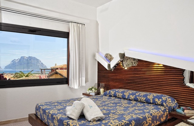 Holiday apartments L'Ea di Lavru SEA VIEW 3-rooms apartment-TOP INTERIOR DESIGN