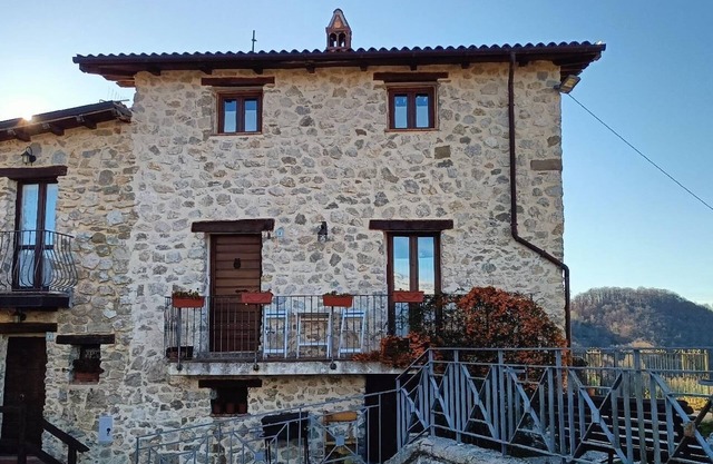 Ferienwohnung Rocca di Corno für 1 - 4 Personen mit 2 Schlafzimmern - Ferienhaus