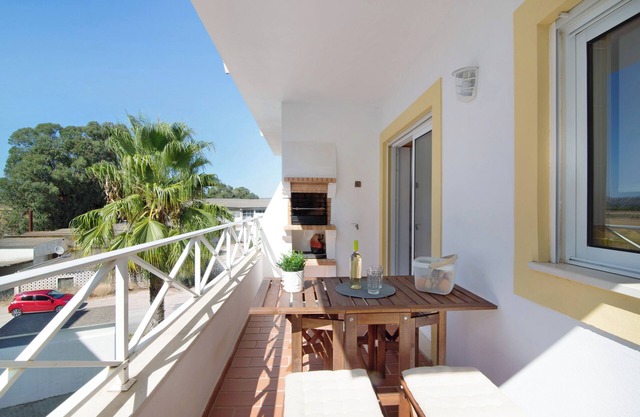 Ferienwohnung 'AE Flat Falesia' mit Pool, 2 privaten Balkonen und WLAN