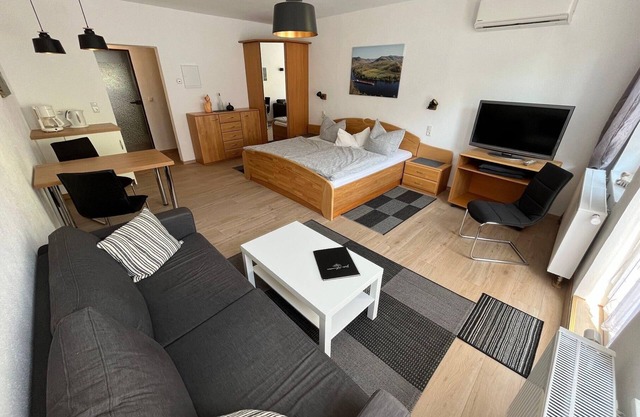 Ferienwohnung Alf für 1 - 2 Personen mit 1 Schlafzimmer - Ferienwohnung
