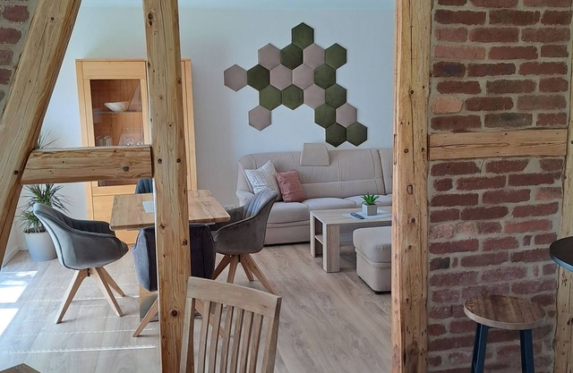 Ferienwohnung 'Mit 60qm' mit Bergblick, privater Terrasse und Wi-Fi