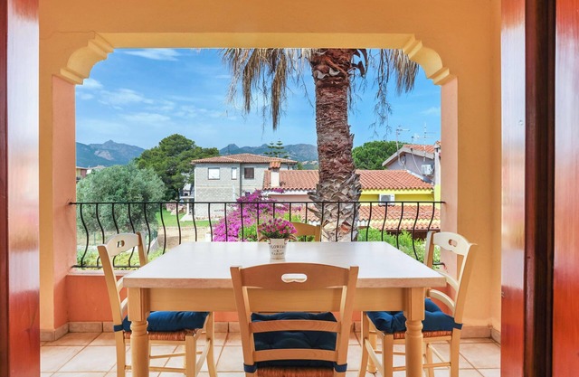 Ferienwohnung "Bilocale Geranium Beach" mit Terrasse und Klimaanlage