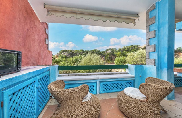 Ferienwohnung "Baia del Faro" mit Balkon und Grill