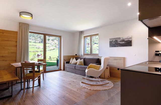 Ferienwohnung 'Tera' mit Bergblick, Gemeinschaftsterrasse und Wi-Fi