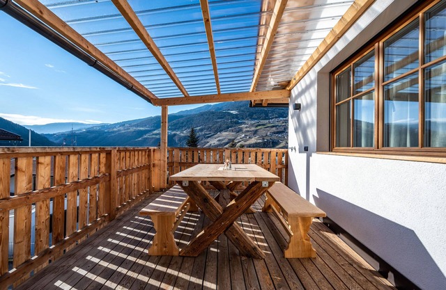 Ferienwohnung "Binderhof Apt Obm" mit Bergblick, Privater Terrasse und WLAN