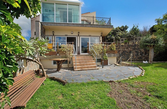 Ferienwohnung "Carmelo Y Carmela 4" mit Bergblick, privater Terrasse und WLAN
