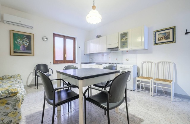 Ferienwohnung "Case Vacanza Armando Trilo Canneto" mit Gemeinschaftsterrasse und WLAN