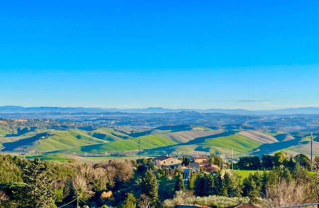 Holiday apartment Chianni for 6 persons with 3 bedrooms - Holiday apartment in one or multi-family h