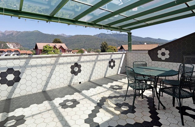 Ferienwohnung du lac mit Seeblick, Balkon und WLAN