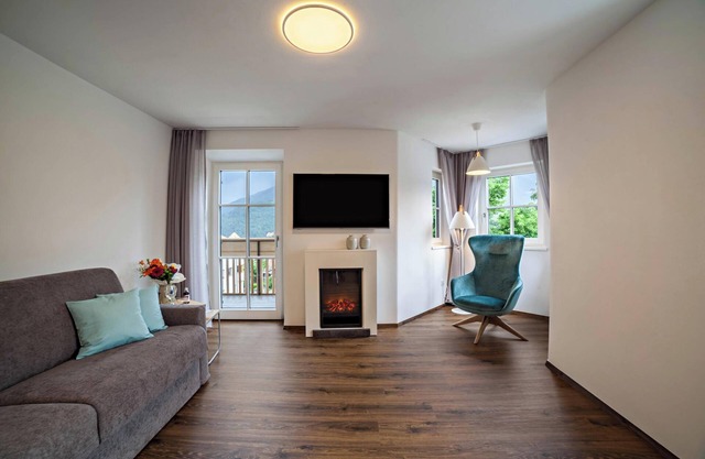 Ferienwohnung "Engel Erker" mit Bergblick, A/C, WLAN, Sauna & Terrasse