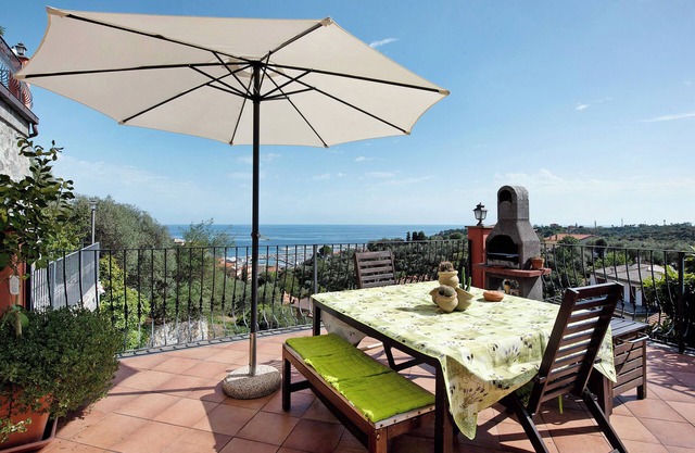 Ferienwohnung "Esclusiva Terrazza Vista Porto" mit Bergblick & Terrasse