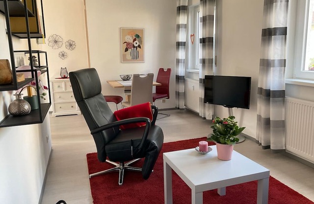 Holiday Apartment 'Ferienwohnung Steffi' with Private Terrace and Wi-Fi