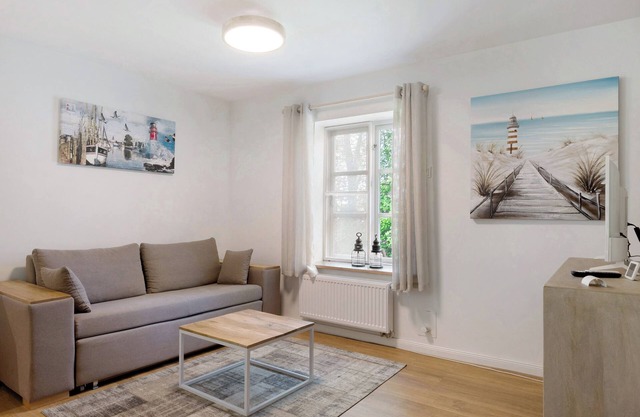 Ferienwohnung 'Fewo 5' mit Privatterrasse, Gemeinschaftsgarten und WLAN