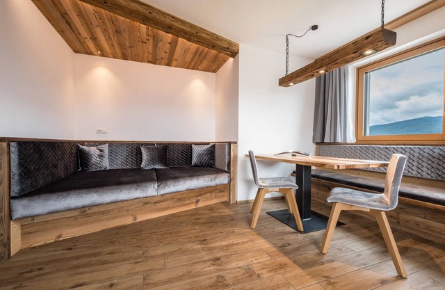 Ferienwohnung "Forchnerhof Apt 1" mit Bergblick, privater Terrasse und WLAN