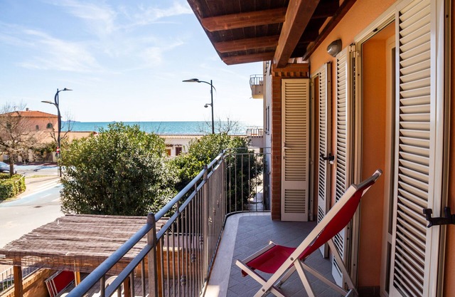 Ferienwohnung 'Fuoco' mit Meerblick & Balkon