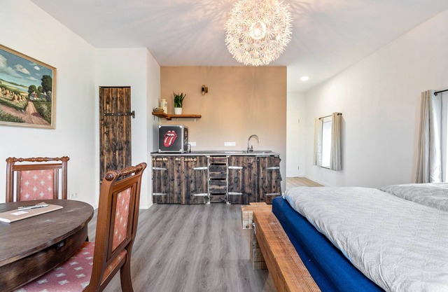 Ferienwohnung 'Gutgemacht' mit Gemeinschaftsterrasse, Garten und Wi-Fi