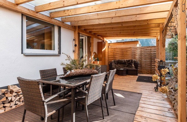 Ferienwohnung Gartenblick' mit Bergblick, Gemeinschaftspool und Wi-Fi