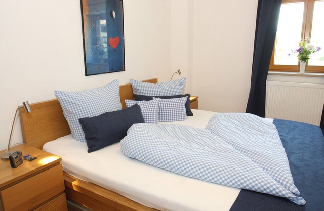 ****Ferienwohnung Hochgern für 1 - 4 Pers., großer, überdachter Balkon, Bergblick