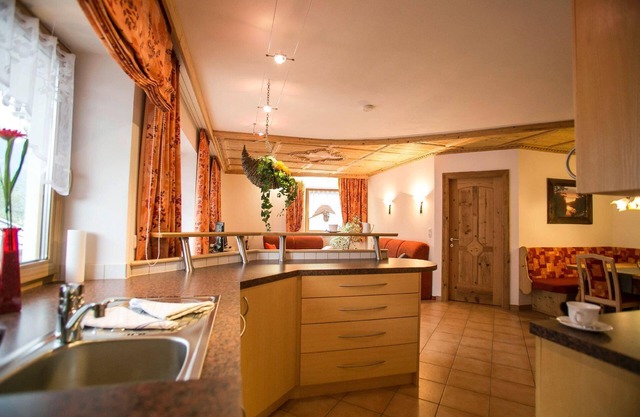 Ferienwohnung Haller für 1 - 8 Personen mit 3 Schlafzimmern - Ferienhaus