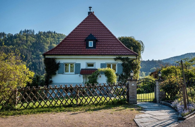 Ferienwohnung 'Im Sägegässle' mit Bergblick, privater Terrasse und Wi-Fi