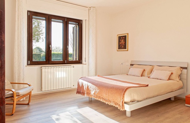 Ferienwohnung I Limori mit Bergblick, Pool und WLAN