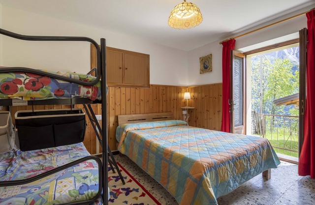 Ferienwohnung 'Il Melo' mit Bergblick und Gemeinschaftsgarten