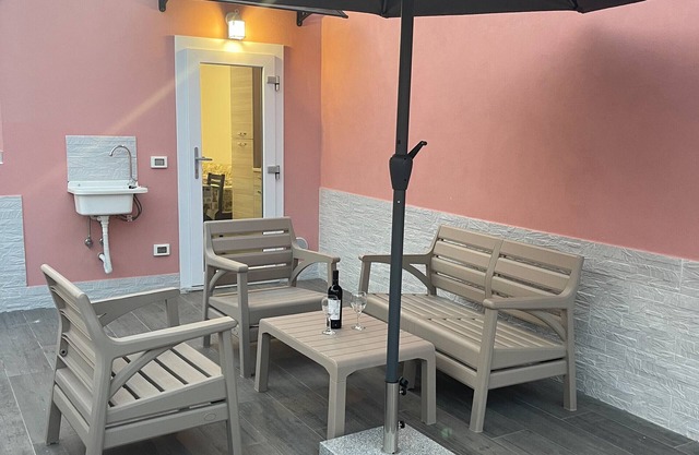 Ferienwohnung "Il Paradiso Holiday" mit privater Terrasse, Klimaanlage und WLAN