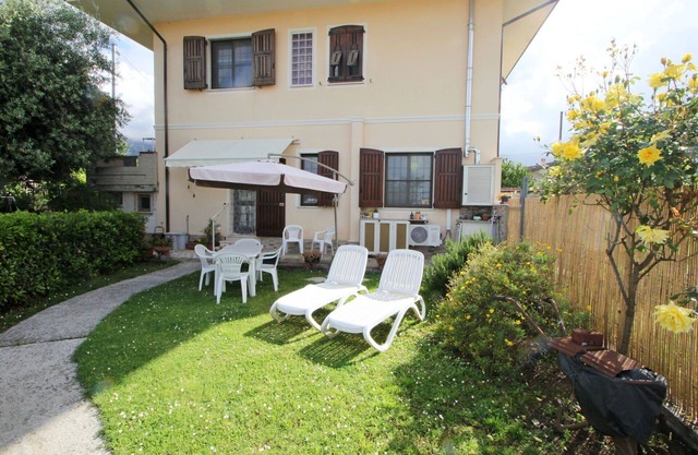 Ferienwohnung in Massa mit 2 Schlafzimmern 4 Schlafplätzen