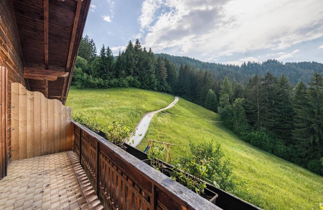 Ferienwohnung "Grödnerhof - Almöhi" Bergblick, WLAN, Garten & Balkon