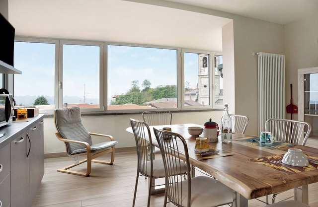 Ferienwohnung "Nigella Langhe Home" mit Bergblick, Balkon und WLAN
