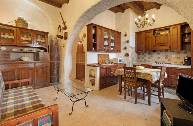 Holiday Apartment "Pietra Romantica" with Private Terrace