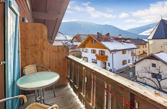Ferienwohnung "Kruma - Waggile 2" mit Bergblick, WLAN & Balkon