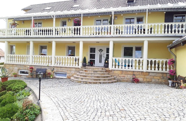 Ferienwohnung Lichtenhain für 1 - 6 Personen mit 2 Schlafzimmern - Ferienwohnung in Ein- oder Mehrfa