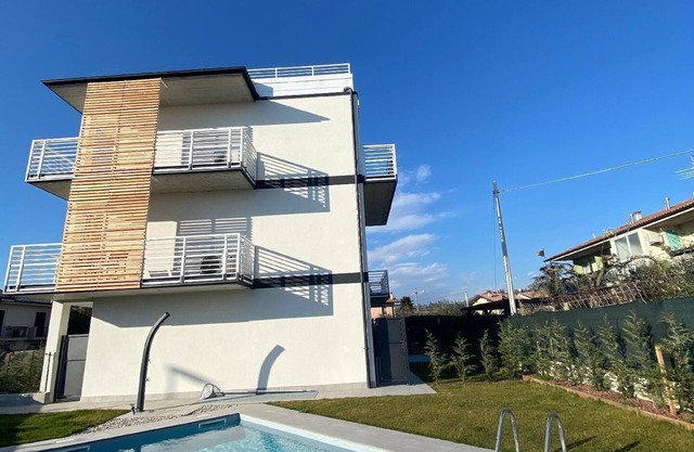 Ferienwohnung Lazise für 1 - 4 Personen mit 2 Schlafzimmern - Ferienwohnung in Ein- oder Mehrfamilie