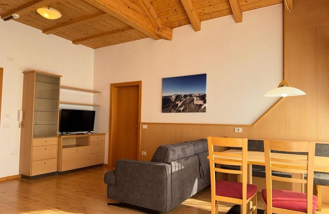 Ferienwohnung 'Linder 15' mit Bergblick, Gemeinschaftspool und Wi-Fi