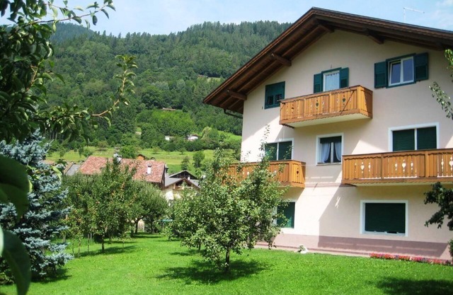 Ferienwohnung Mezzano für 1 - 8 Personen mit 3 Schlafzimmern - Ferienwohnung