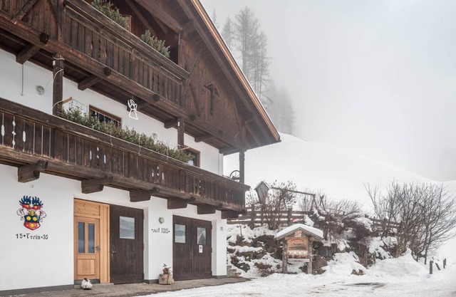 Ferienwohnung "Mountainfarm Innertrein Wiese" mit Bergblick, Balkon und WLAN