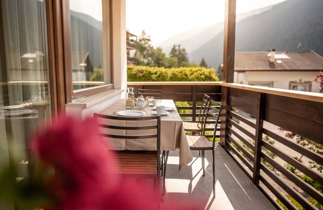 Ferienwohnung 'Pöder Gonnawand' mit Bergblick, Balkon, Gemeinschaftsgarten und WLAN