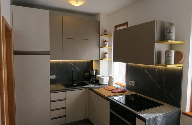 Ferienwohnung Pur für 1 - 6 Personen mit 3 Schlafzimmern - Ferienwohnung