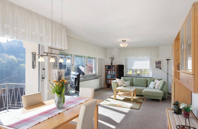 Ferienwohnung 'Rheinblick' mit Balkon und Wi-Fi