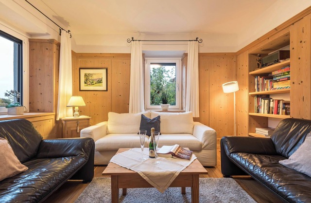 Ferienwohnung 'Rosa Seis' mit Bergblick, WLAN & Garten