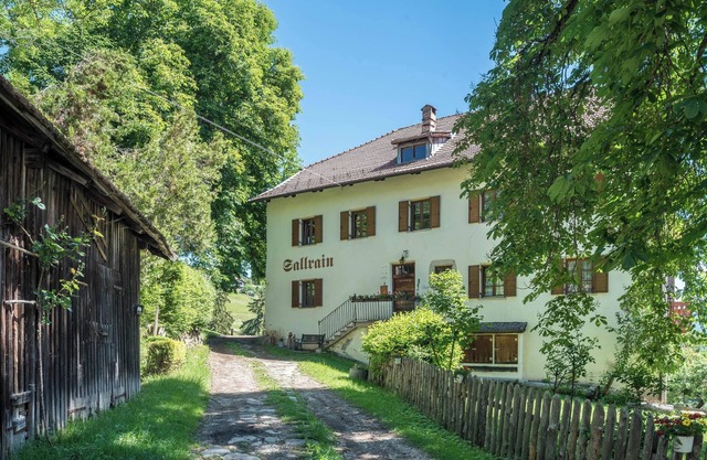 Ferienwohnung 'Sallrain Hof 1' mit Bergblick & Balkon