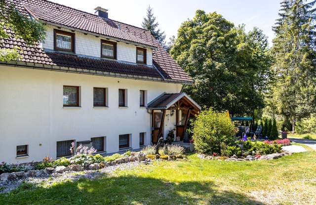 Ferienwohnung 'Schwarzwaldglück' mit Bergblick, Terrasse und WLAN