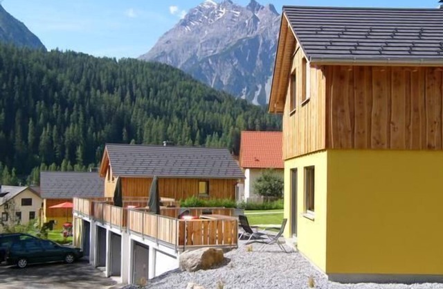 Ferienwohnung Scuol für 1 - 4 Personen mit 3 Schlafzimmern - Ferienwohnung