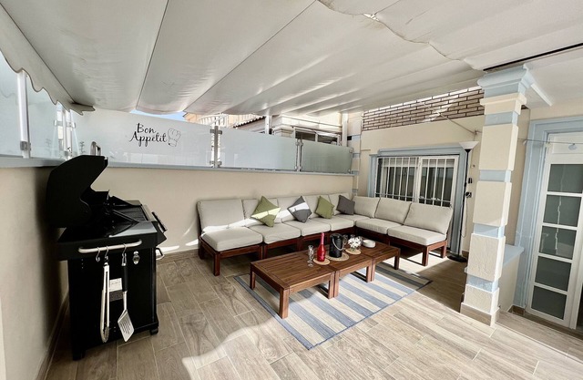 Ferienwohnung Seaside home La Mata Torrevieja mit überdachter Terrasse und WLAN